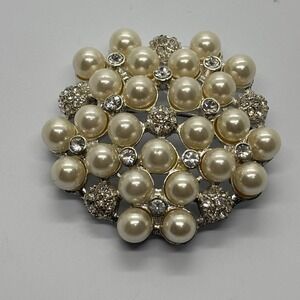 Brooch Silver Tone Clustered Pearl Avon 125th Anniversary